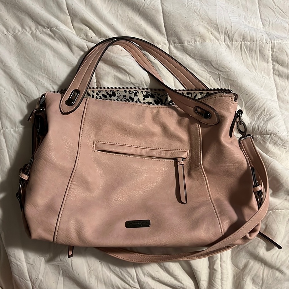Jessica Simpson purse